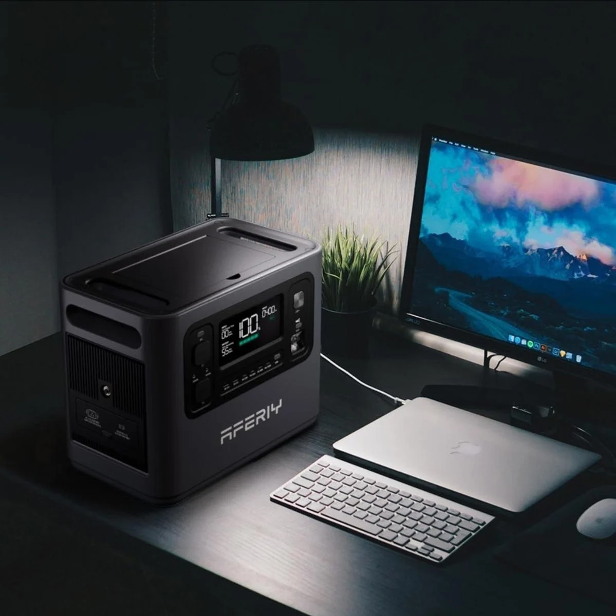 Зарядна станція AFERIY у сценарії UPS Bypass для комп'ютера та робочого місця